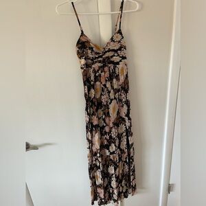 Abercrombie & Fitch Floral Midi Dress